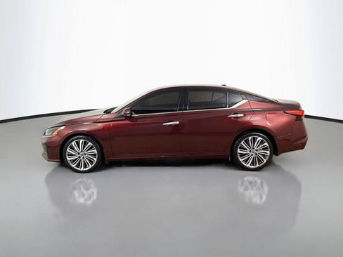 Used 2023 Nissan Altima 2.5 SL FWD image 8