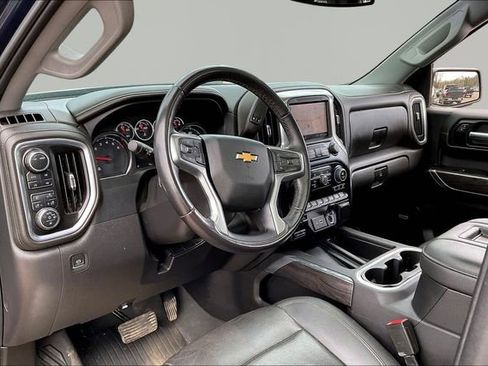 Used 2022 Chevrolet Silverado 1500 LTZ image 12