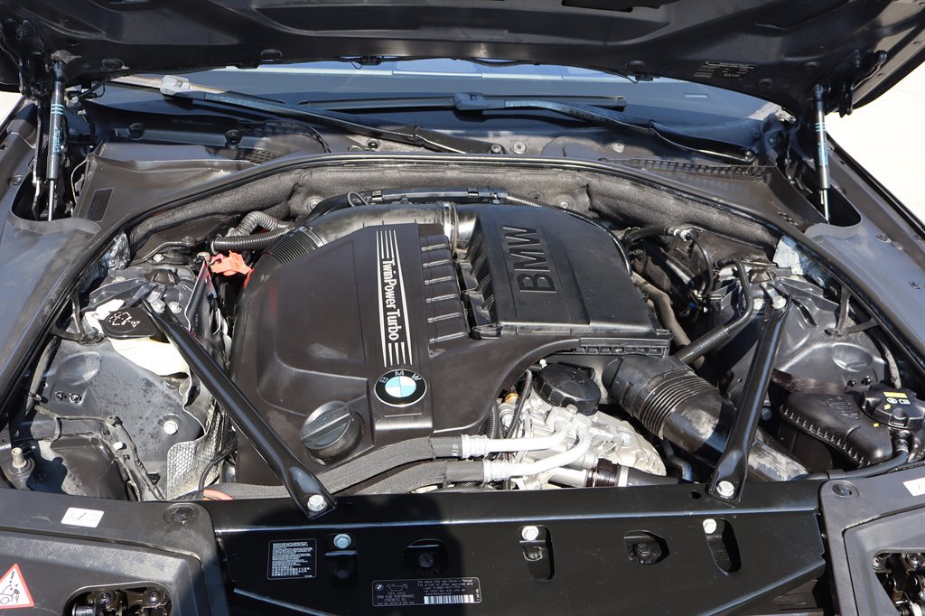 Used 2014 BMW 535i Sedan RWD image 44