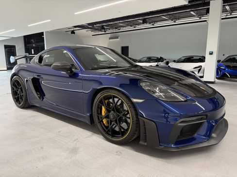 Used 2023 Porsche 718 Cayman GT4 RS RWD image 10
