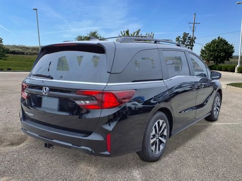New 2026 Honda Odyssey EX-L image 4