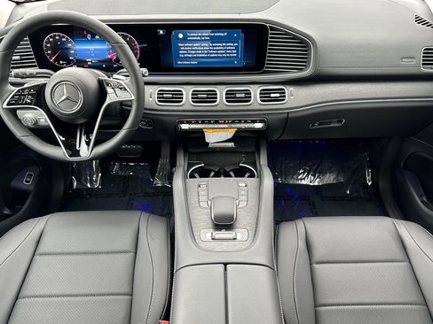 New 2026 Mercedes-Benz GLS 450 4MATIC image 13