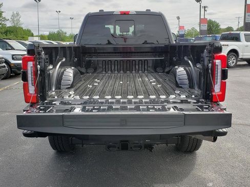 Used 2025 Ford F350 Platinum AWD/4WD image 9