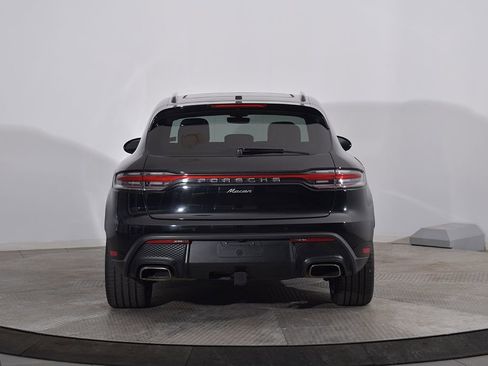 Used 2022 Porsche Macan AWD/4WD image 6