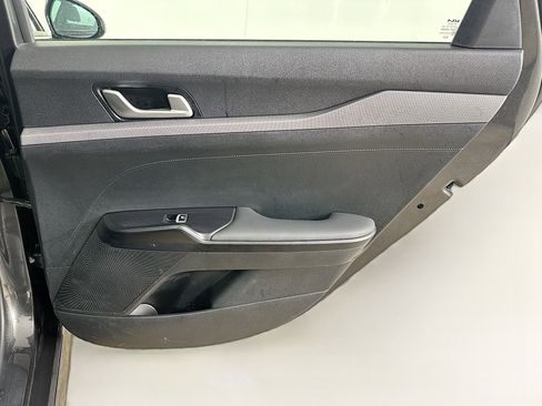 Used 2025 Kia K5 LXS image 28