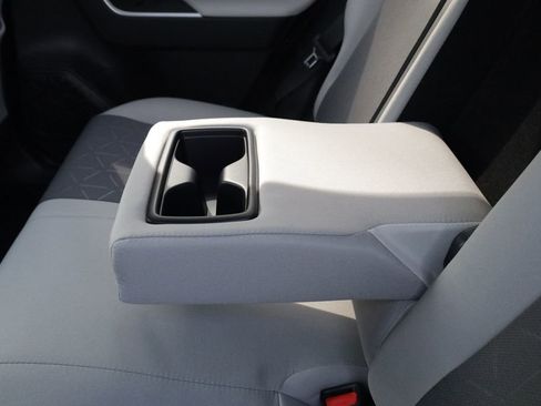 Used 2025 Toyota RAV4 XLE image 16