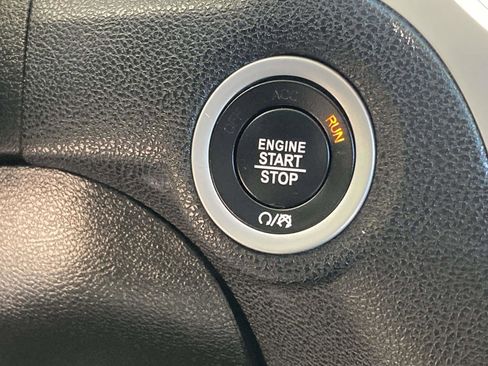 Used 2023 Chrysler 300 Touring L w/ Comfort Group image 27