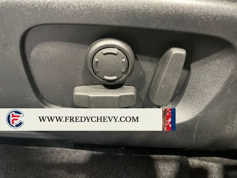 Used 2025 Land Rover Range Rover Velar Dynamic SE AWD/4WD image 32