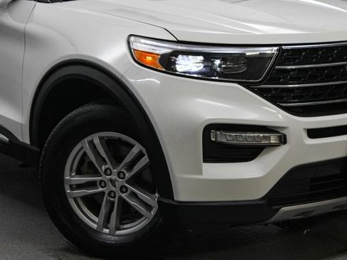 Certified 2023 Ford Explorer XLT w/ Equipment Group 202A AWD/4WD image 2