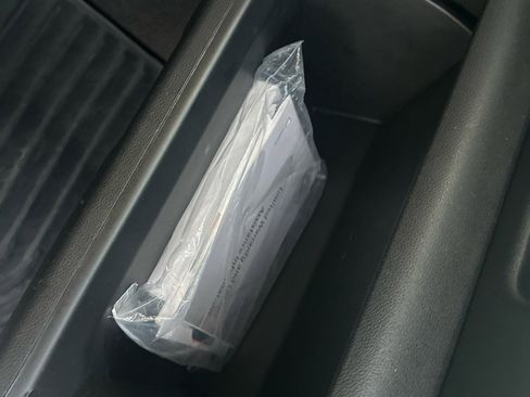 Used 2020 Chevrolet Silverado 1500 LT w/ All-Star Edition image 13