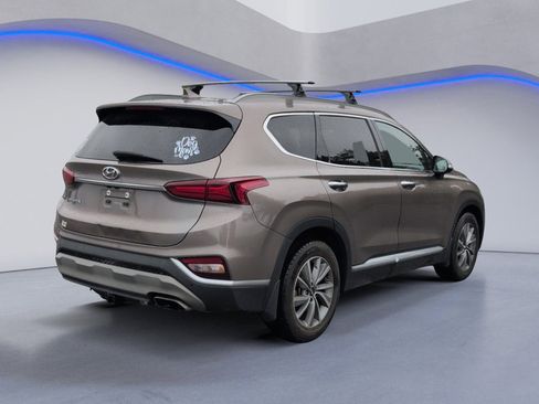 Used 2020 Hyundai Santa Fe SEL w/ Convenience + Premium Package FWD image 3