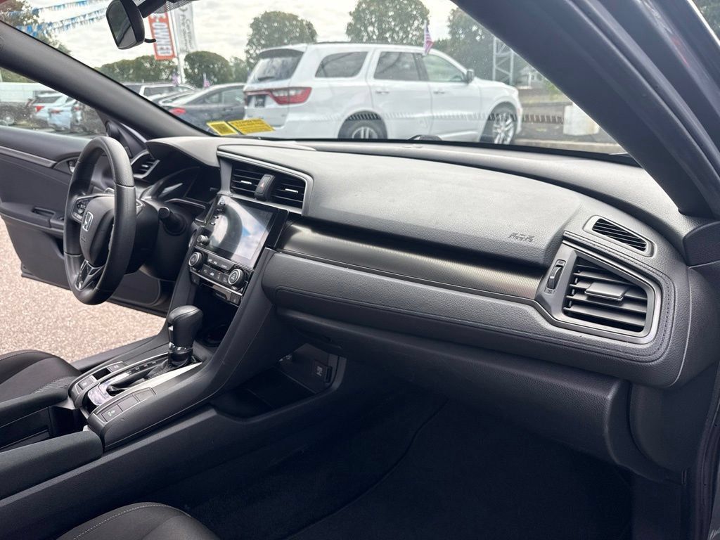 Used 2019 Honda Civic EX image 18