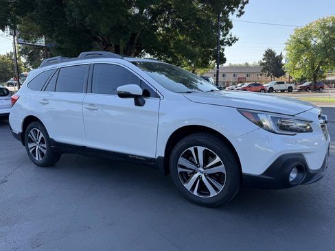 Used 2019 Subaru Outback 2.5i Limited w/ Popular Package #2 AWD/4WD image 6
