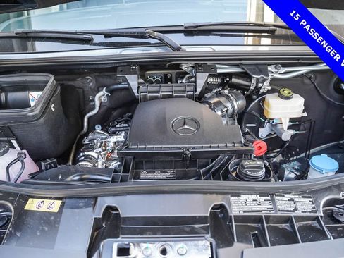 Used 2024 Mercedes-Benz Sprinter 2500 image 17