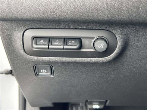 Used 2022 GMC Terrain AT4 w/ Infotainment Package II AWD/4WD image 24