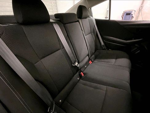 Used 2022 Subaru Legacy image 26
