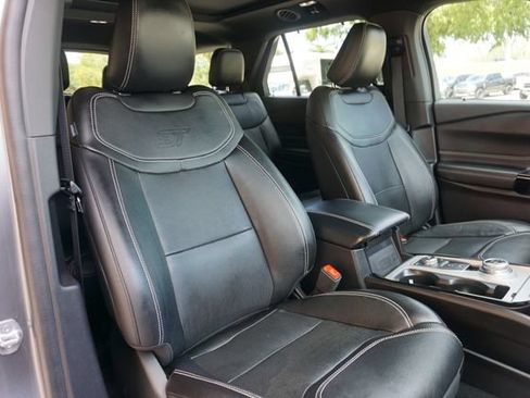 Used 2022 Ford Explorer ST w/ Equipment Group 401A AWD/4WD image 2