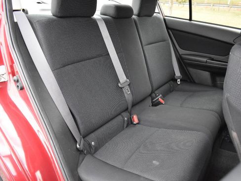 Used 2013 Subaru Impreza 2.0i Premium image 15