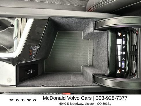 Certified 2023 Volvo XC90 B6 Ultimate AWD/4WD image 20