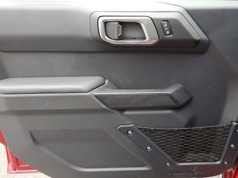 New 2025 Ford Bronco Big Bend w/ Black Diamond Package image 25