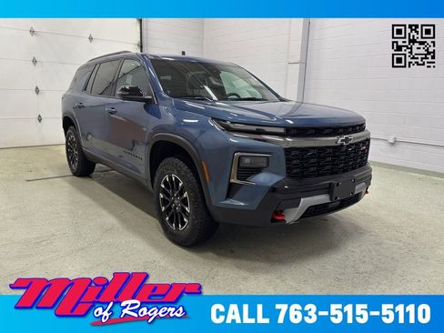 Used 2024 Chevrolet Traverse Z71 image 1