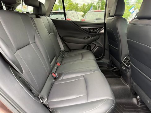Used 2021 Subaru Outback Limited AWD/4WD image 34