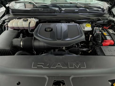 Used 2025 RAM 1500 Laramie w/ Sport Appearance Package AWD/4WD image 31
