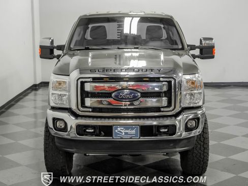 Used 2011 Ford F250 XLT w/ XLT Appearance Pkg image 39