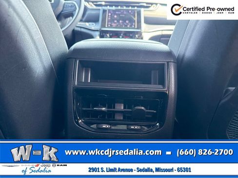 Certified 2023 Jeep Grand Cherokee Altitude AWD/4WD image 35