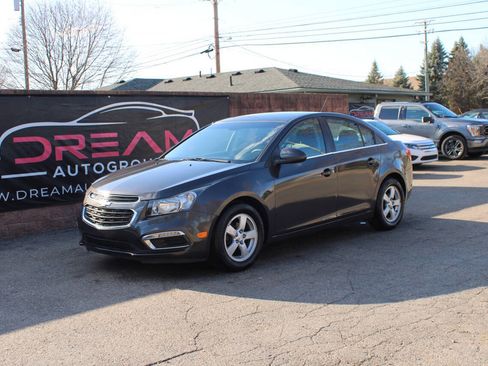 Used 2016 Chevrolet Cruze LT image 1