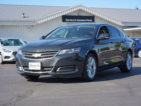 Used 2015 Chevrolet Impala LT FWD image 7