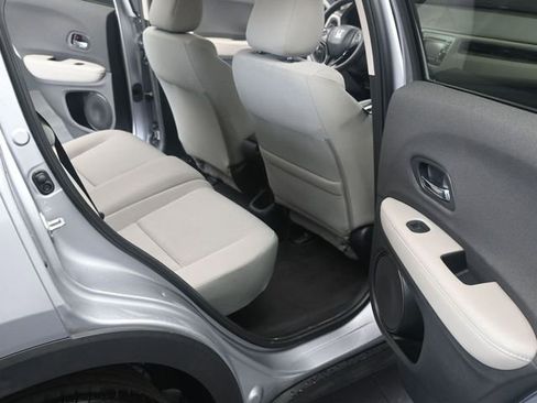 Used 2022 Honda HR-V LX image 19