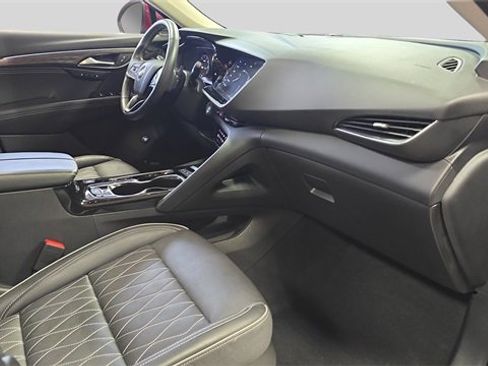 Used 2023 Buick Envision Avenir image 13
