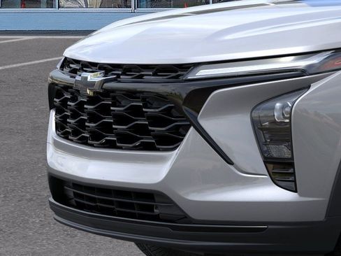 New 2026 Chevrolet Trax LT w/ Sunroof Package FWD image 13