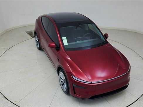 Used 2026 Tesla Model Y Long Range image 72