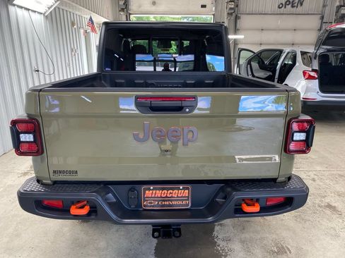 Used 2026 Jeep Gladiator Mojave AWD/4WD image 11