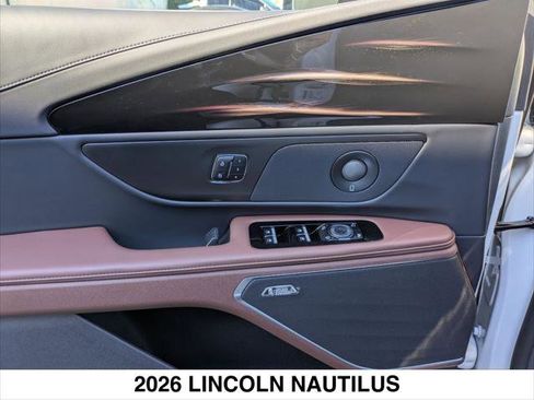 New 2026 Lincoln Nautilus Reserve w/ Jet Appearance Package image 7