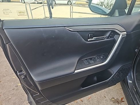 Used 2024 Toyota RAV4 XSE w/ Advanced Technology Package image 6