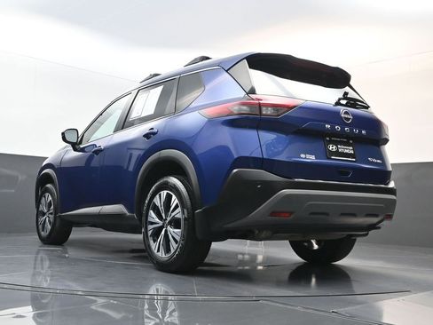 Used 2022 Nissan Rogue SV w/ SV Premium Package AWD/4WD image 26