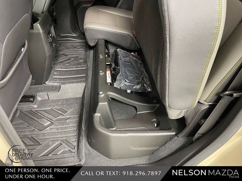 Used 2023 Chevrolet Colorado ZR2 w/ ZR2 Convenience Package III image 38