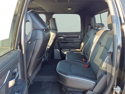 Used 2025 RAM 3500 Laramie AWD/4WD image 7