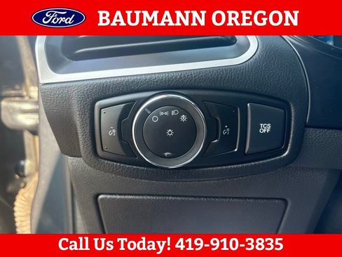 Used 2024 Ford Edge SEL AWD/4WD image 19
