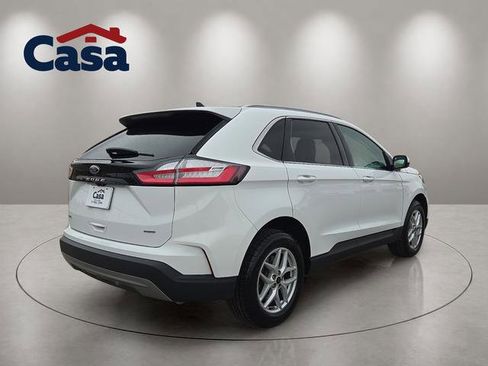 Used 2024 Ford Edge SEL w/ Convenience Package AWD/4WD image 3