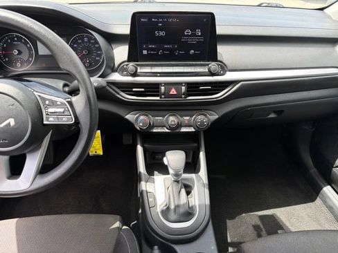Used 2024 Kia Forte LXS FWD image 17