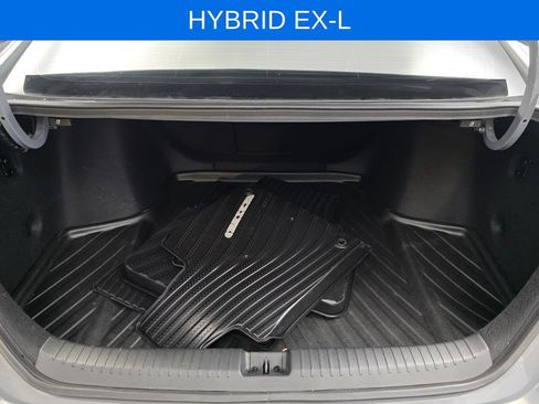 Used 2025 Honda Accord EX-L image 17