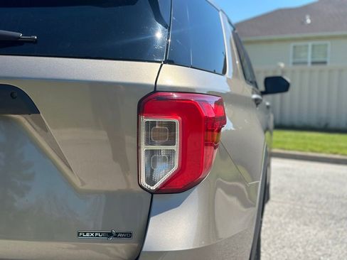 Used 2020 Ford Explorer 4WD Police Interceptor image 12