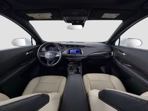 Used 2020 Cadillac XT4 Sport AWD/4WD image 9
