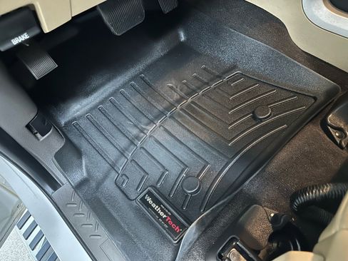 Used 2014 Ford F150 Lariat w/ Equipment Group 501A Mid image 36