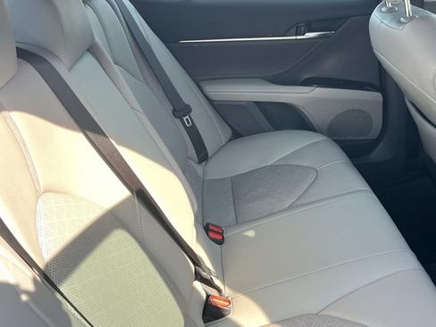 Used 2018 Toyota Camry XSE FWD image 22