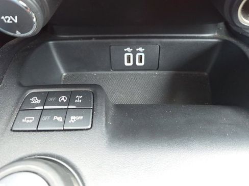 Used 2021 Ford Ranger Lariat w/ Tremor Off-Road Package image 36